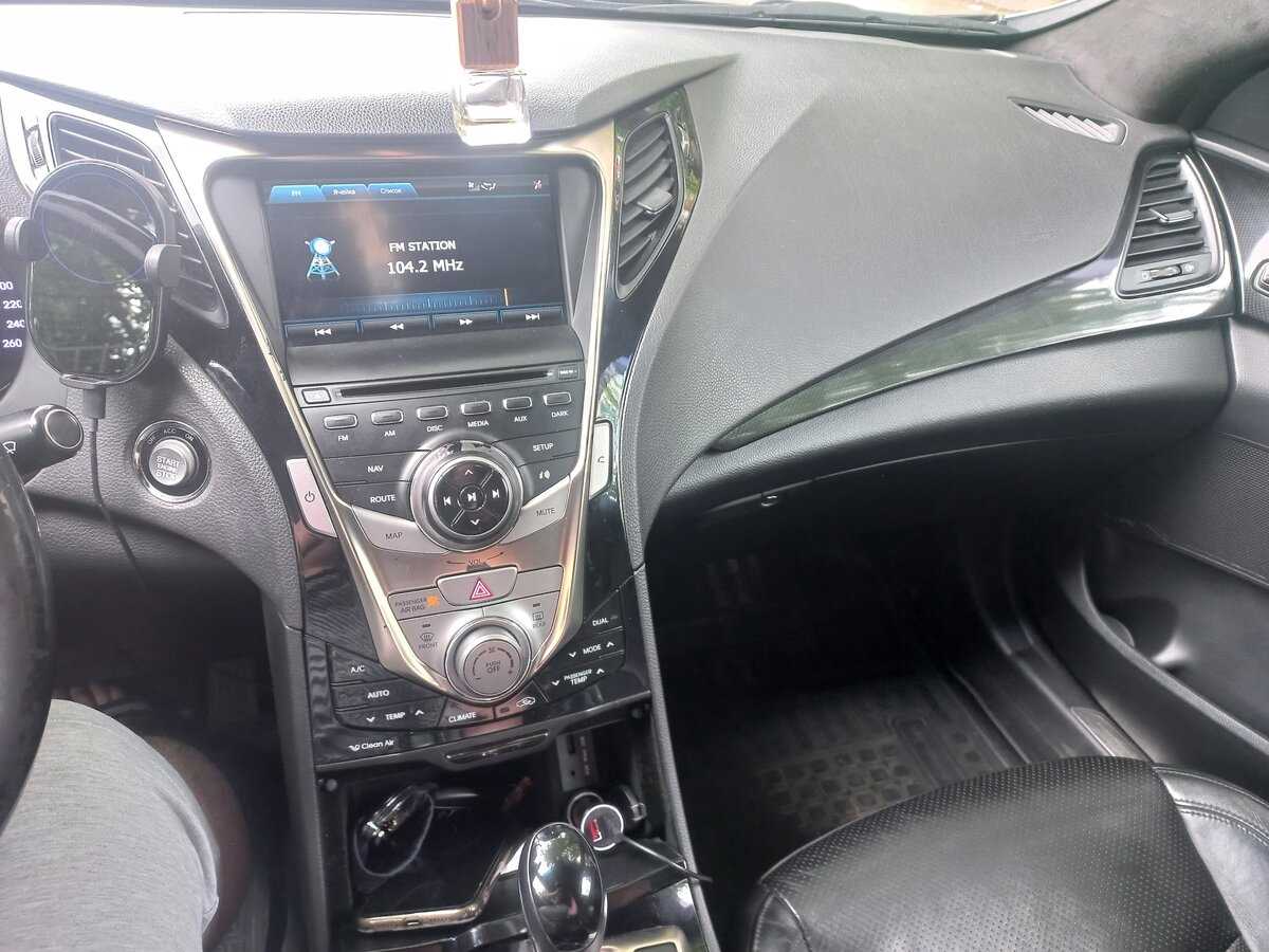 manual azera 2009