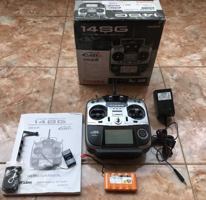 manual futaba 14sg