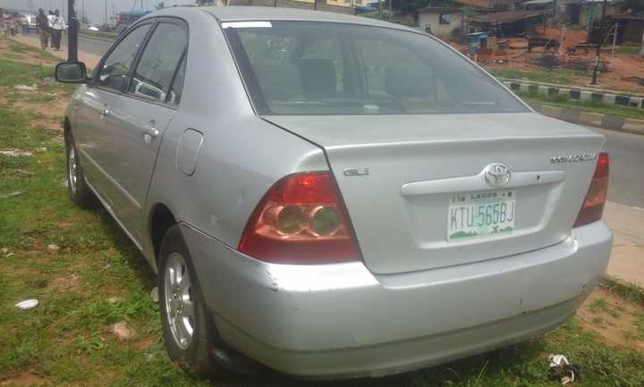 manual corolla 2003