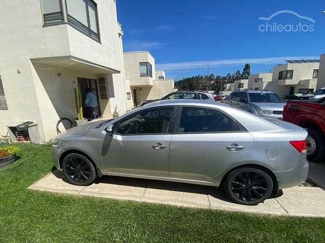 manual kia cerato 2010
